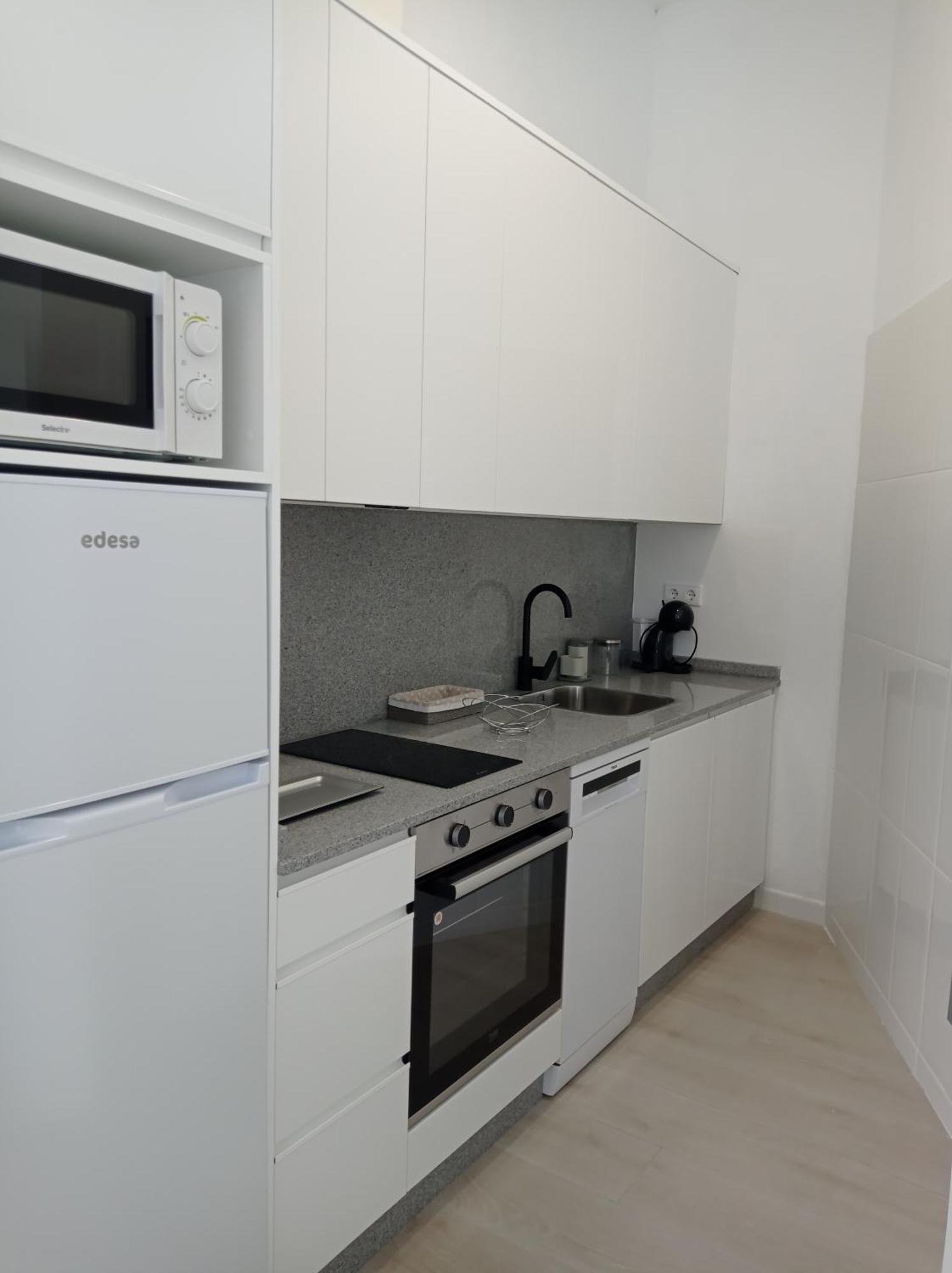 Casas Turisticas Lar Jardin - Parking Privado Сантьяго-де-Компостела Екстер'єр фото