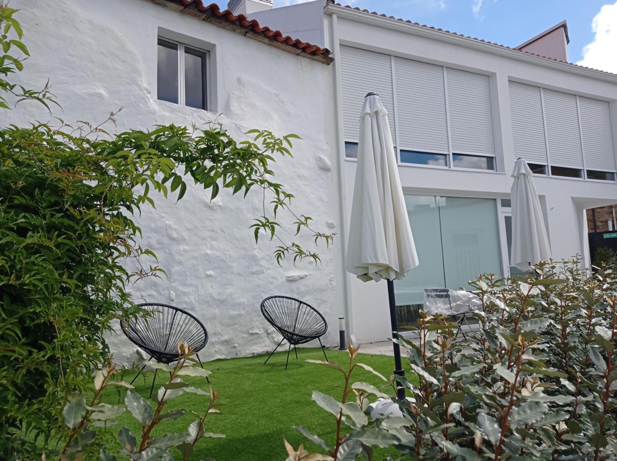 Casas Turisticas Lar Jardin - Parking Privado Сантьяго-де-Компостела Екстер'єр фото