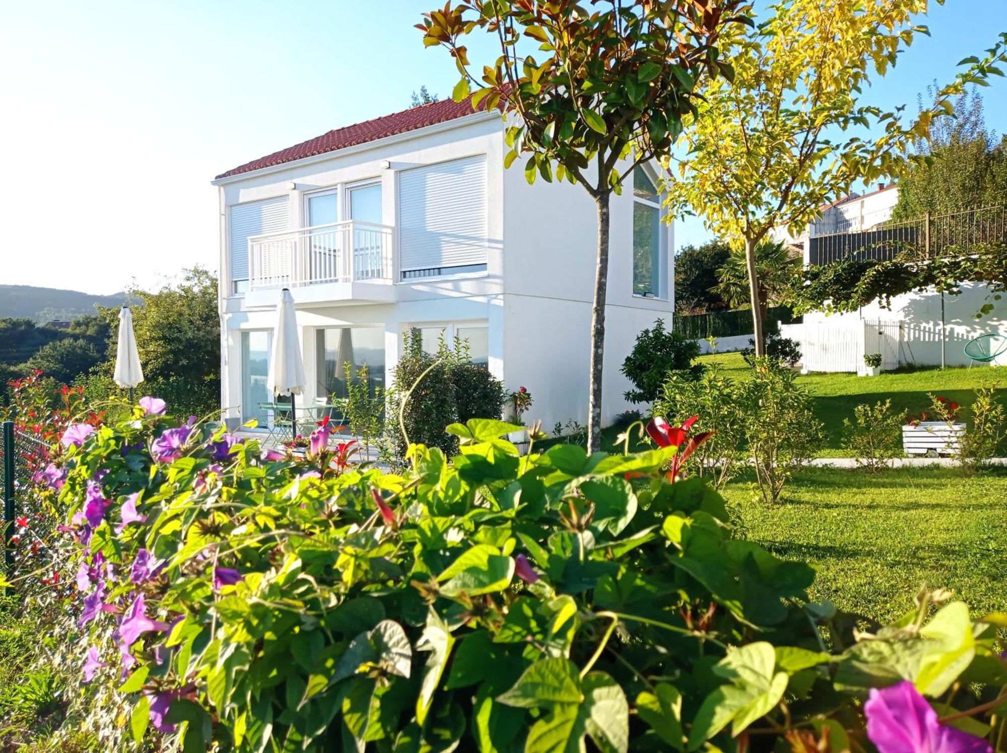 Casas Turisticas Lar Jardin - Parking Privado Сантьяго-де-Компостела Екстер'єр фото